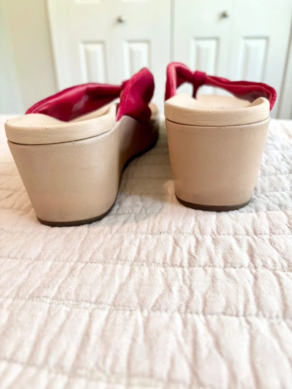 Vionic ARABELLA Women's Sz 11 Red Suede Platform Sandals HIGH ARCH